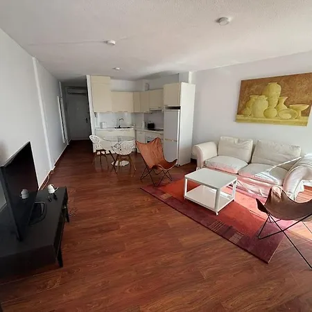 Charming Flat In A Beautiful Urbanization Apartment Fuengirola